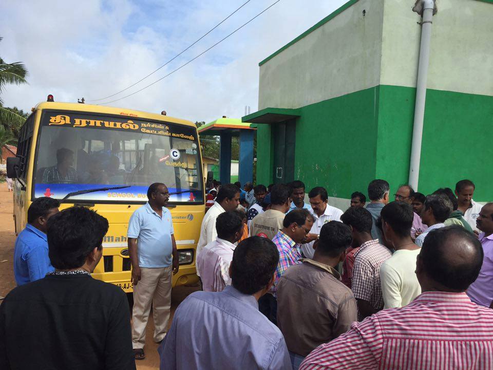 Bus
